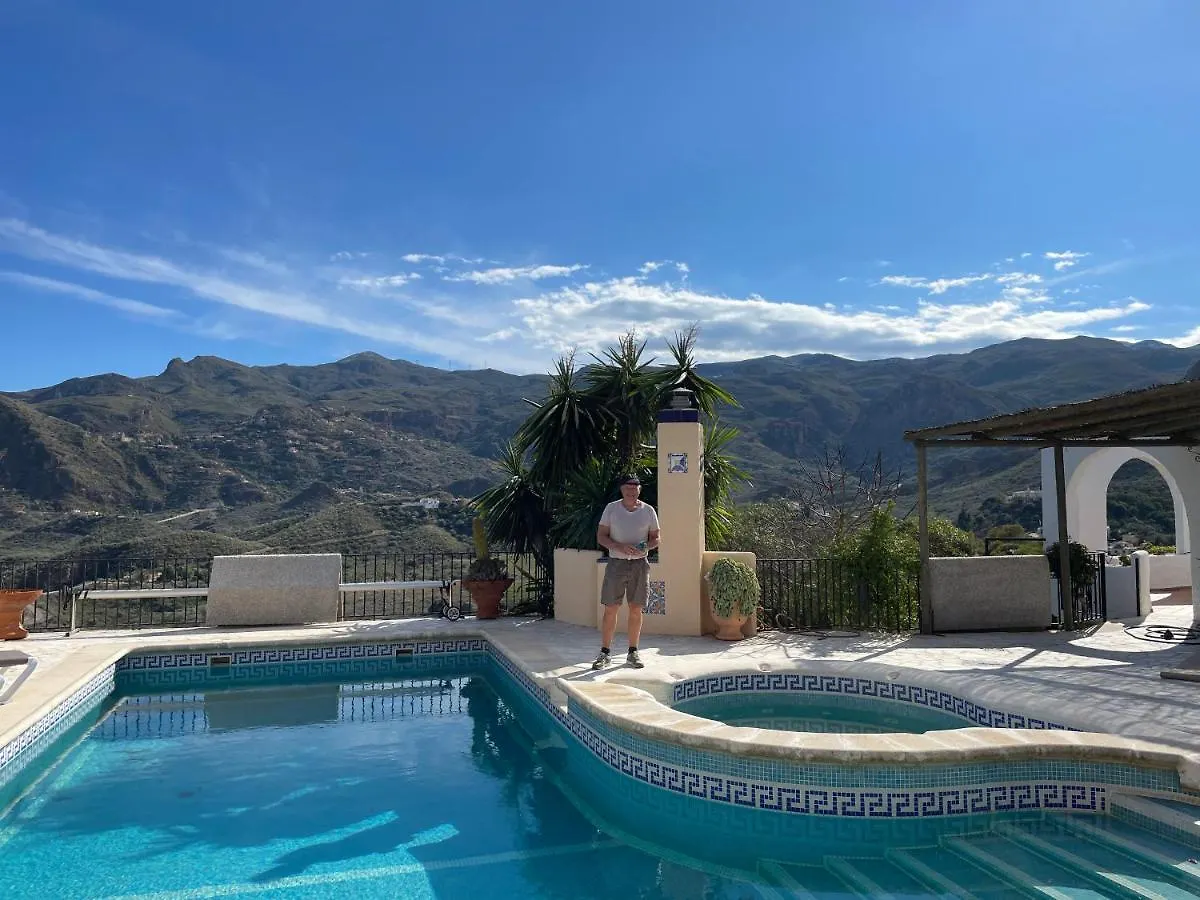 טורה Villa Los Faramondos Naturehouse